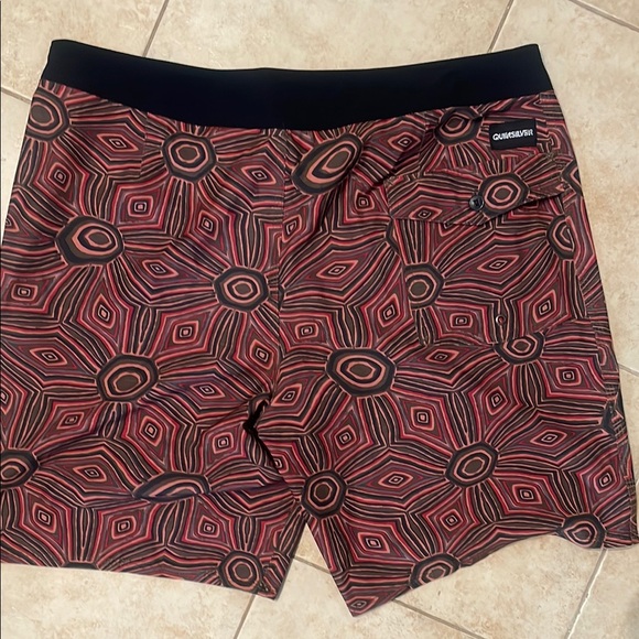 Quiksilver Highline 19” Board Shorts - Picture 5 of 6